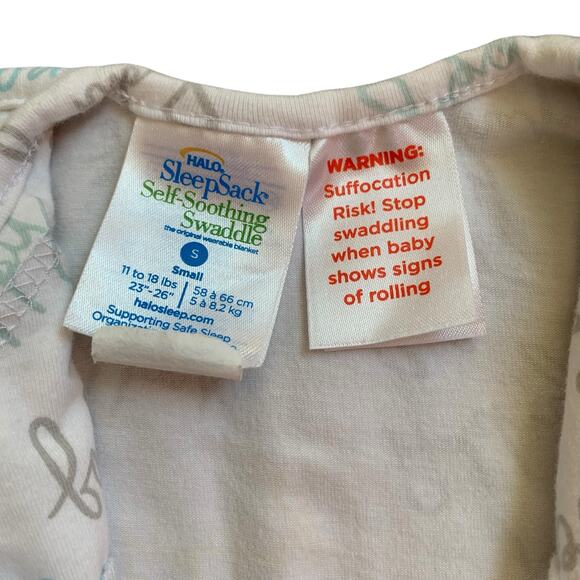 Halo Self Soothing Swaddle in Happy Baby Print - Picture 3 of 7